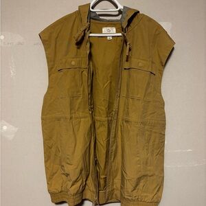 Women's Tan Hooded Vest